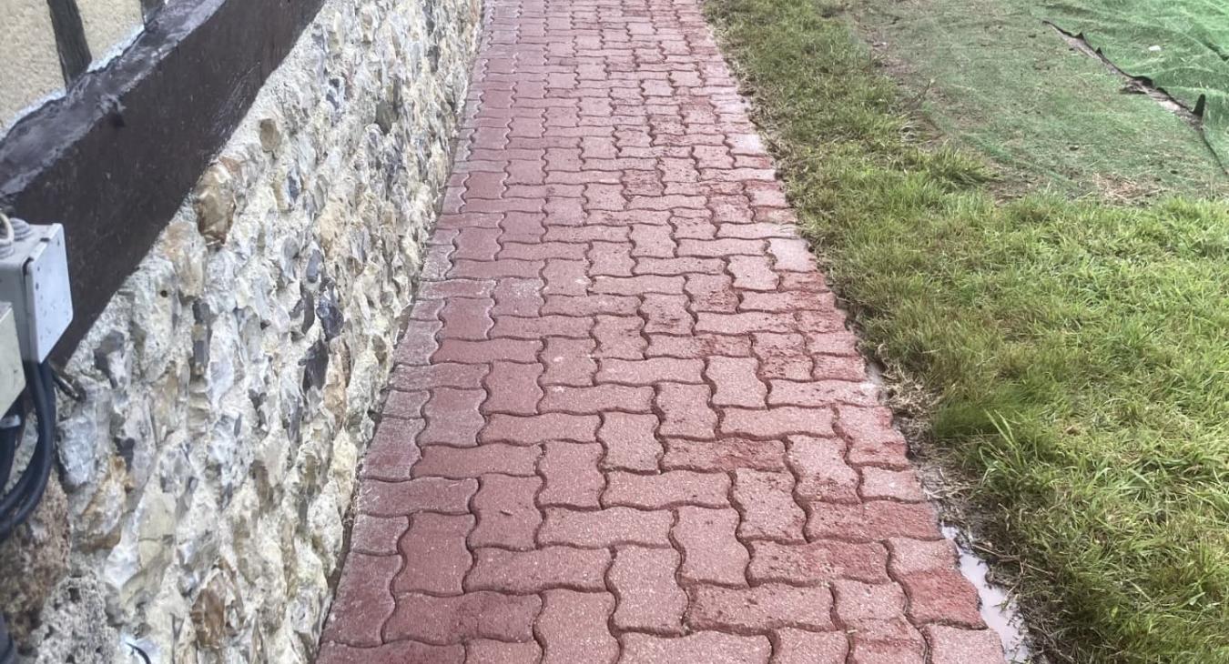Nettoyage d'allée et terrasse Deaville
